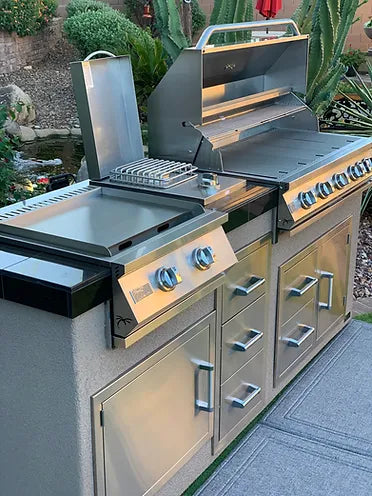 Outdoor Kitchen | KoKoMo-Teppanyaki | Griddle | Built In BBQ Grill with Side Burner | Storage Drawers - 7ft 6in